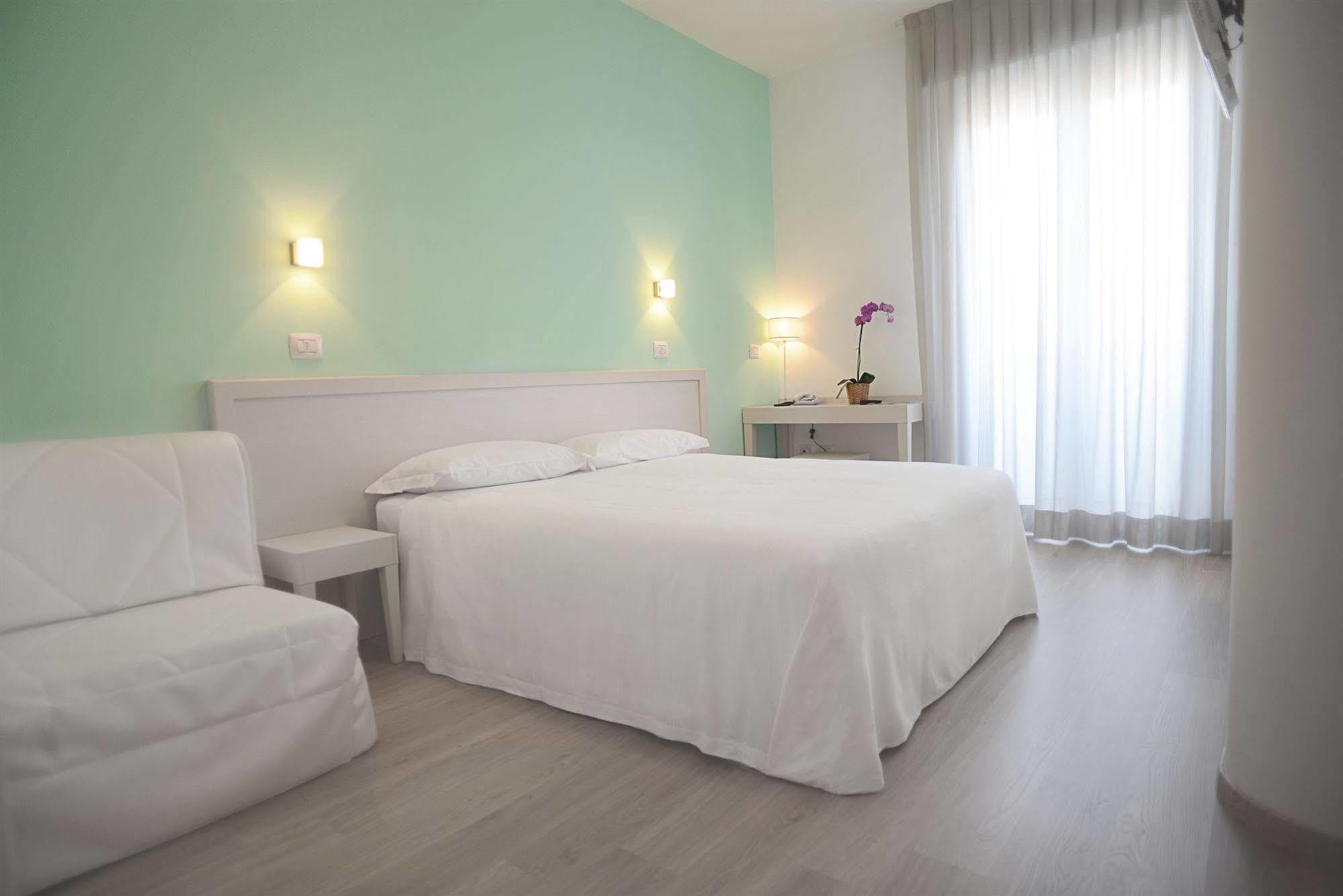 Maree Hotel Cesenatico Exterior foto